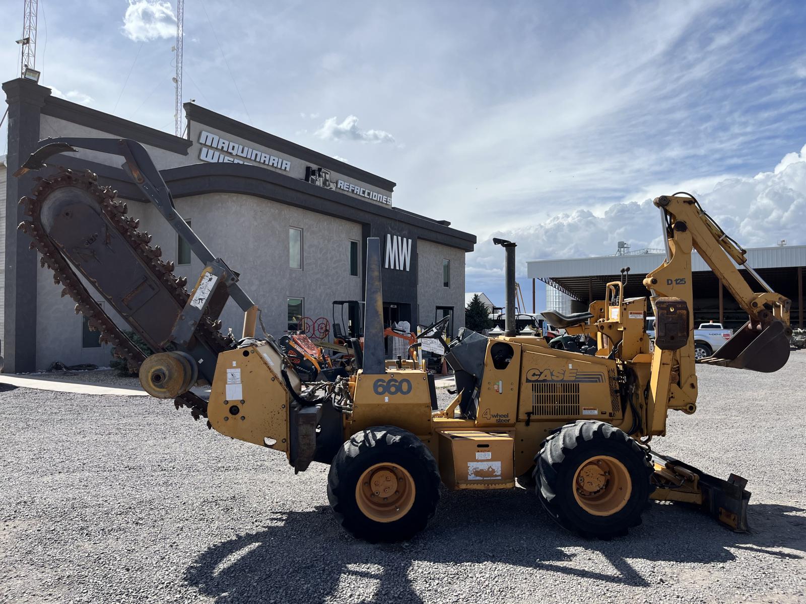 ./imagenes/INVOICE/2019/16425/ZANJADORA CASE 660 (9).JPG